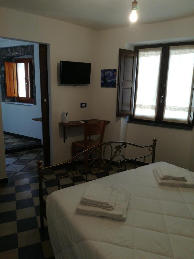 Bed and Breakfast Deiana Santu Lussurgiu Zimmer foto